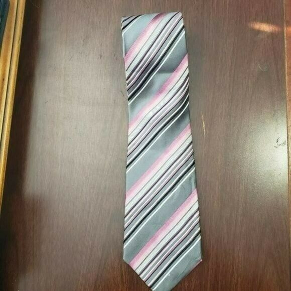 Geoffrey Beene silk tie 5.3720 - Picture 1 of 4